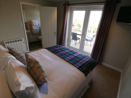 The Fox & Hounds Hotell Swindon Eksteriør bilde