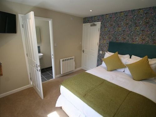 The Fox & Hounds Hotell Swindon Eksteriør bilde
