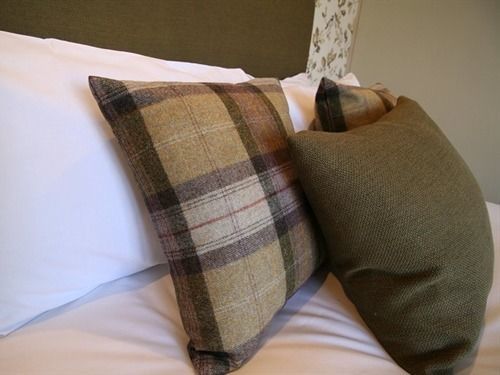 The Fox & Hounds Hotell Swindon Eksteriør bilde